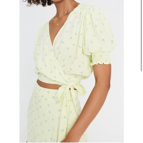 Faithfull the Brand La Colle Top in Bisset Floral Yellow and Blue Size 4 - Picture 1 of 8